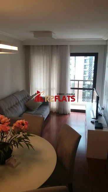 Foto 1 de Flat com 3 Quartos à venda, 90m² em Cerqueira César, São Paulo