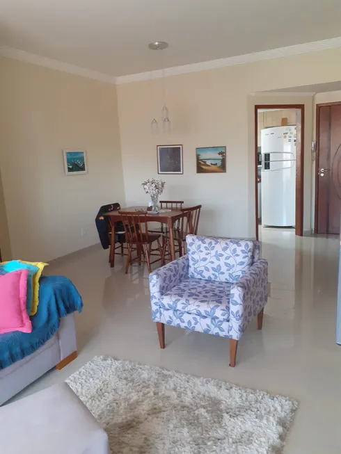 Foto 1 de Apartamento com 3 Quartos à venda, 175m² em Braga, Cabo Frio