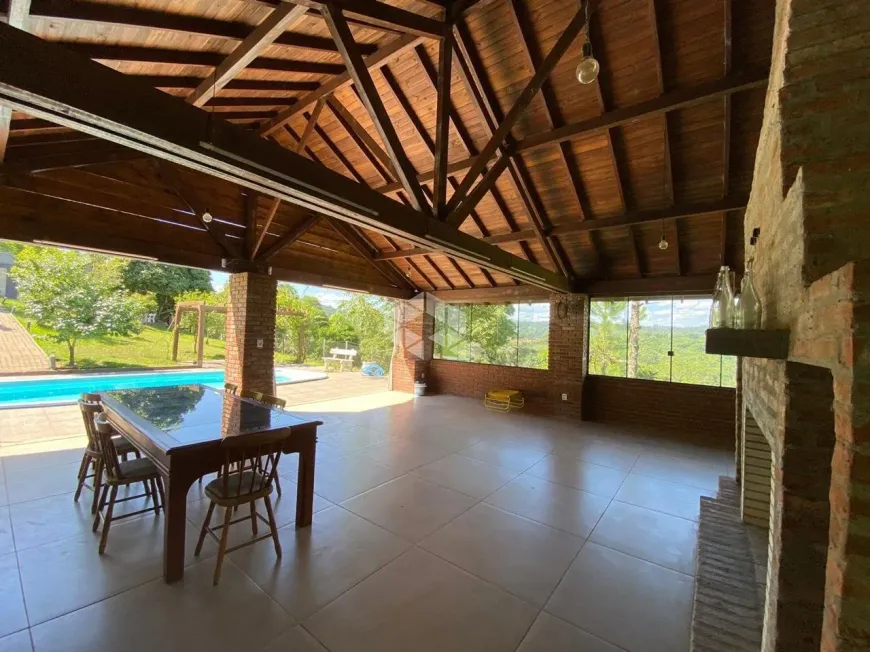 Foto 1 de Fazenda/Sítio com 6 Quartos à venda, 170m² em , Vera Cruz