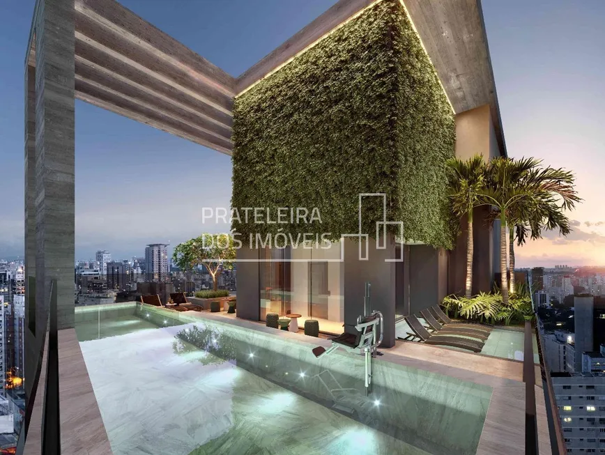 Foto 1 de Apartamento com 3 Quartos à venda, 142m² em Itaim Bibi, São Paulo