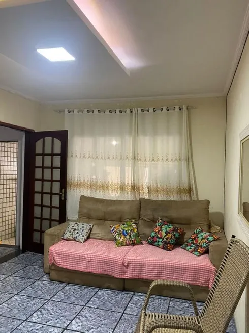 Foto 1 de Casa com 3 Quartos à venda, 250m² em Jaguaribe, Osasco