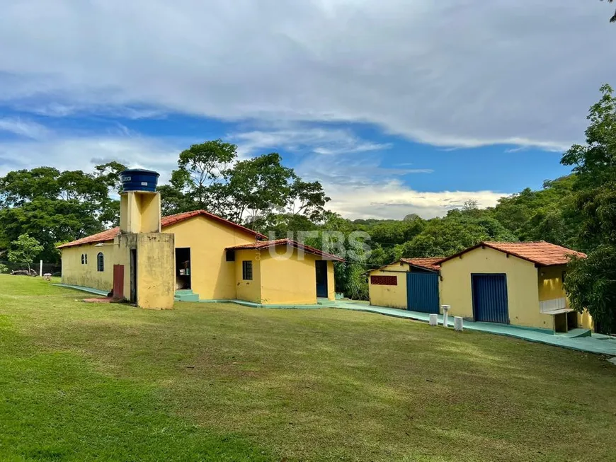 Foto 1 de Fazenda/Sítio com 3 Quartos à venda, 250m² em Setor Central, Aparecida de Goiânia