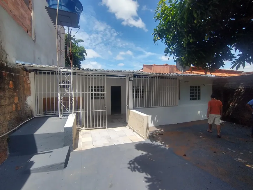 Foto 1 de Casa com 3 Quartos à venda, 300m² em Residencial Sonho Dourado, Goiânia