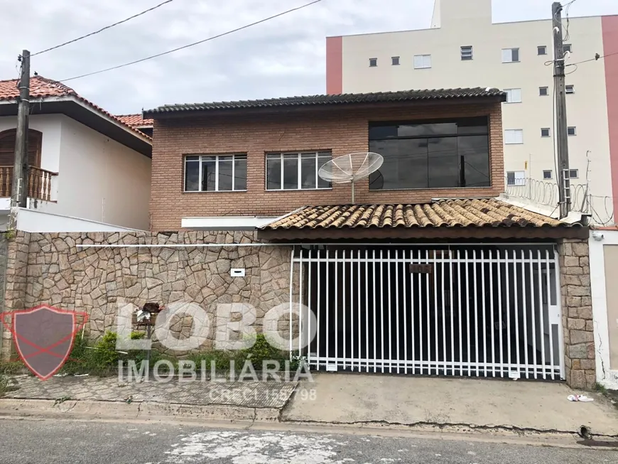 Foto 1 de Sobrado com 5 Quartos à venda, 250m² em Estiva, Taubaté