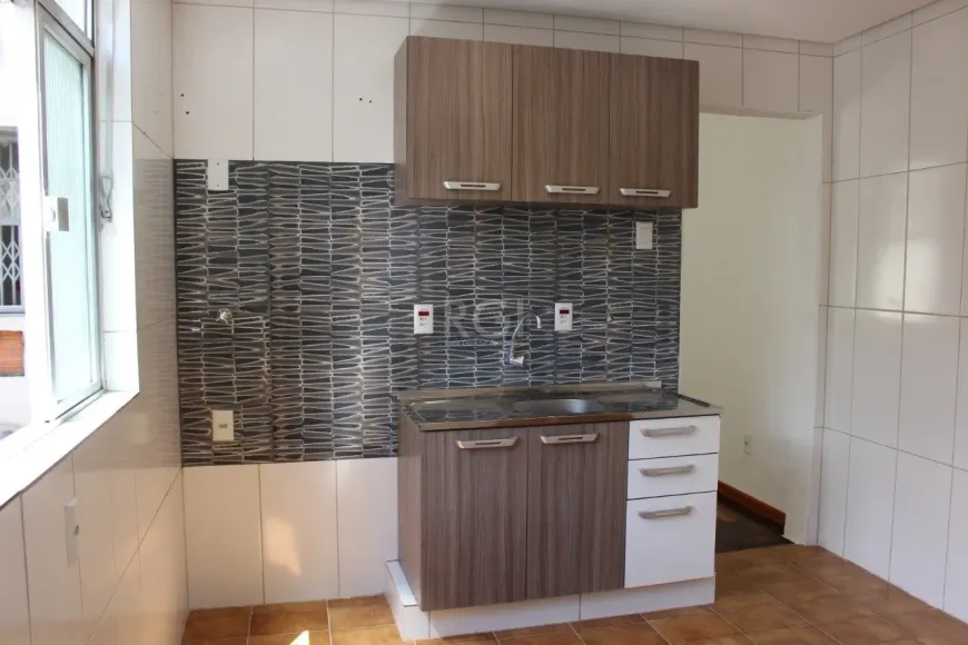 Foto 1 de Apartamento com 2 Quartos à venda, 55m² em Azenha, Porto Alegre