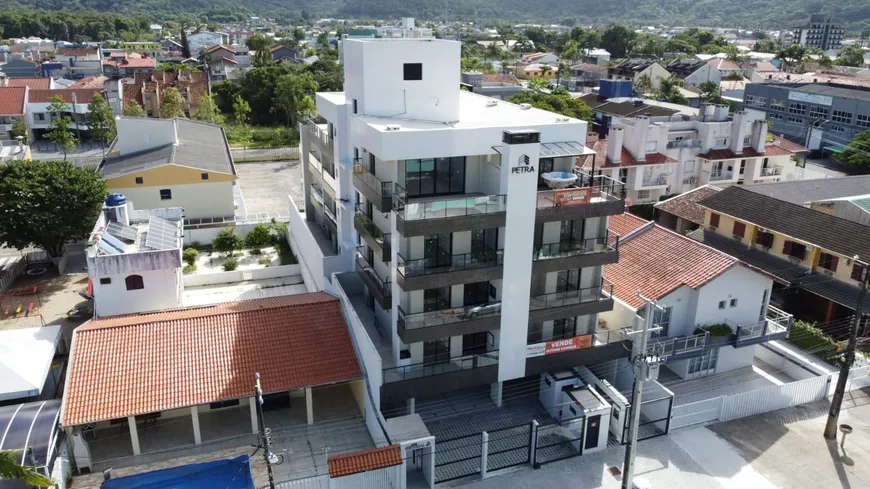 Foto 1 de Apartamento com 2 Quartos à venda, 84m² em Balneário de Caioba, Matinhos