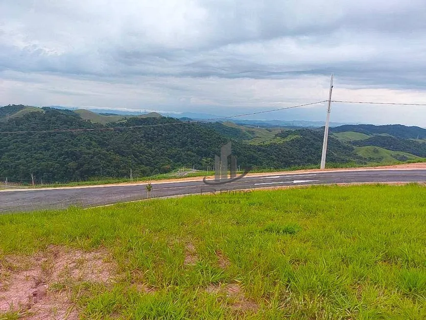 Foto 1 de Lote/Terreno à venda, 271m² em Casa de Pedra, Volta Redonda