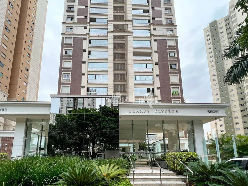 Foto 1 de Apartamento com 3 Quartos à venda, 130m² em Gleba Palhano, Londrina