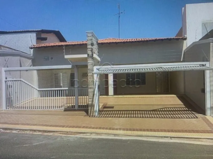 Foto 1 de Casa com 3 Quartos à venda, 290m² em Centro, Fernandópolis