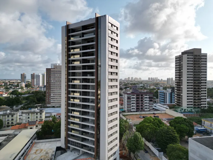 Foto 1 de Apartamento com 3 Quartos à venda, 156m² em Capim Macio, Natal