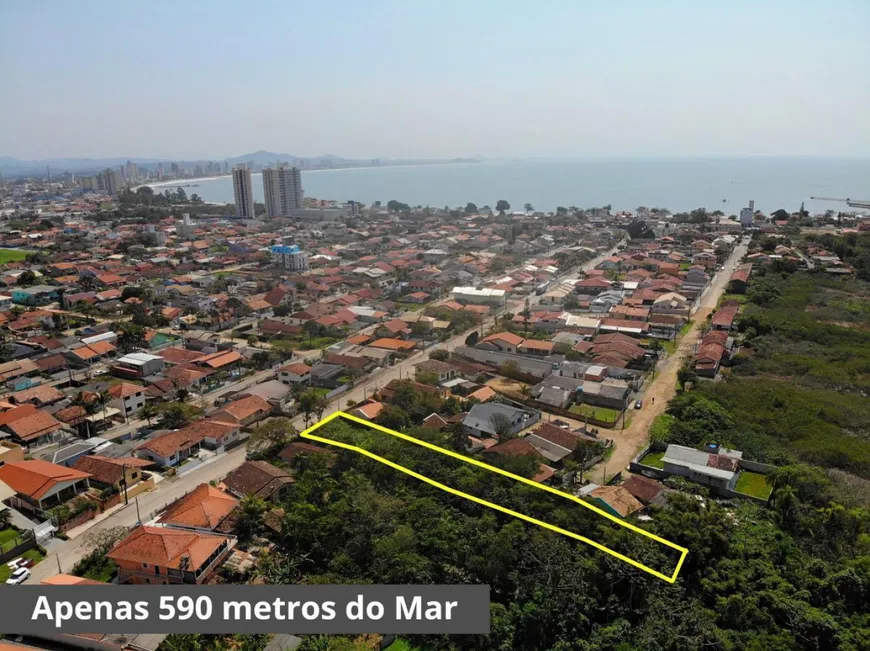 Foto 1 de Lote/Terreno à venda, 1350m² em Praia Alegre, Penha