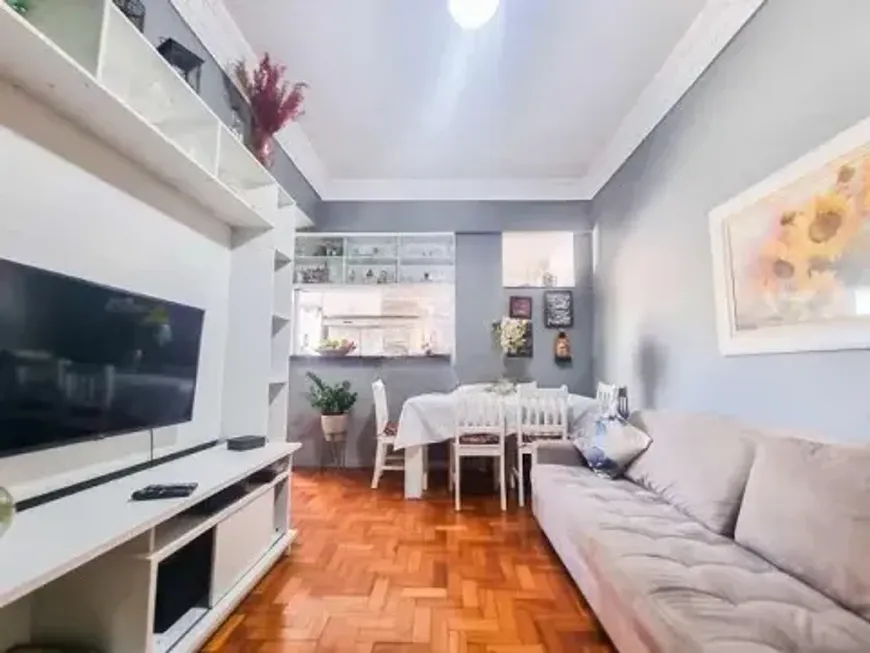 Foto 1 de Apartamento com 2 Quartos à venda, 60m² em Botafogo, Rio de Janeiro