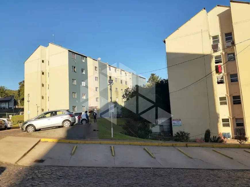 Foto 1 de Apartamento com 2 Quartos para alugar, 41m² em Campo Novo, Porto Alegre