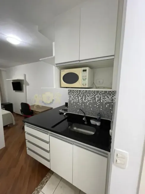 Foto 1 de Flat com 1 Quarto para alugar, 27m² em Pinheiros, São Paulo