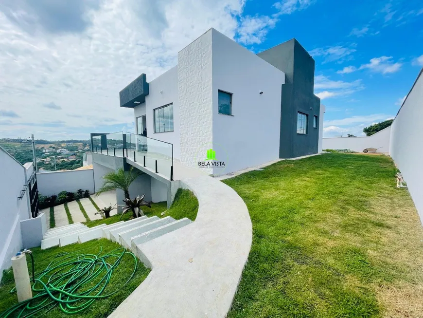 Foto 1 de Casa com 3 Quartos à venda, 175m² em Novo Santos Dumont, Lagoa Santa