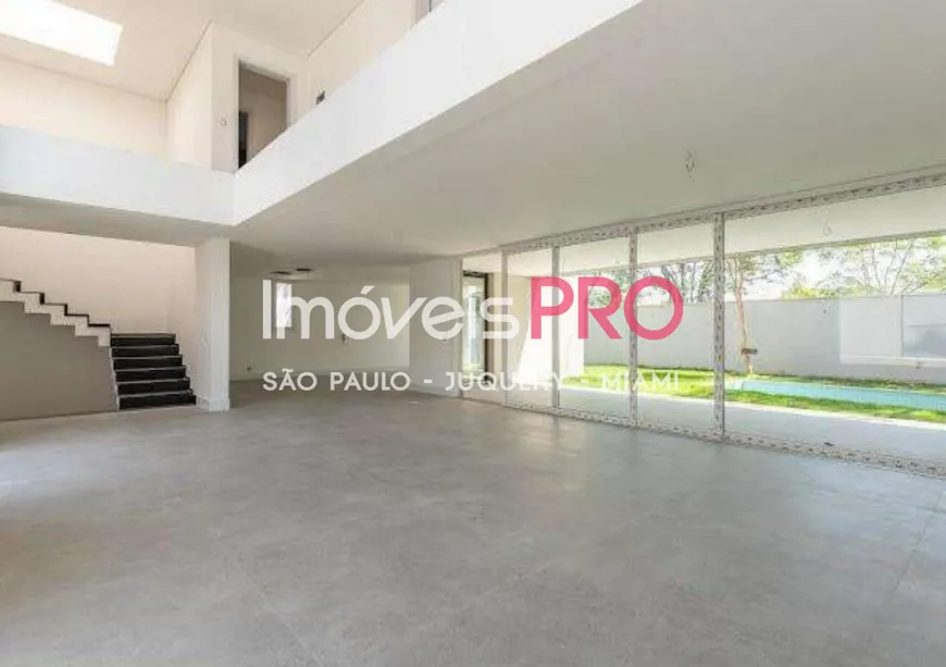 Foto 1 de Casa com 4 Quartos à venda, 686m² em Jardim Cordeiro, São Paulo