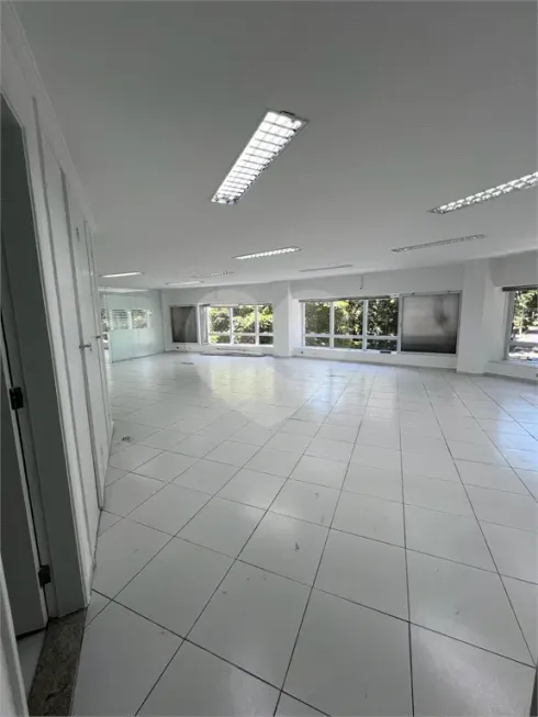 Foto 1 de Sala Comercial para venda ou aluguel, 150m² em Jardim Paulista, São Paulo