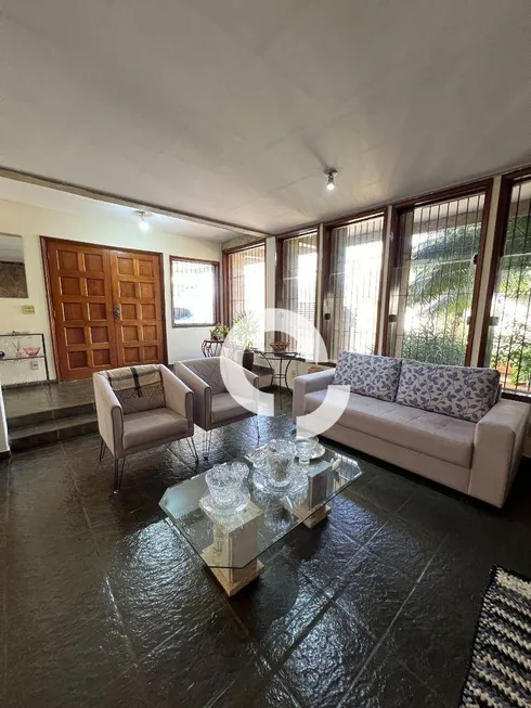Foto 1 de Imóvel Comercial com 3 Quartos para venda ou aluguel, 258m² em Jardim das Paineiras, Campinas