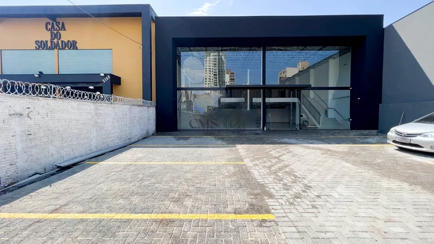 Foto 1 de Ponto Comercial para alugar, 214m² em Centro, Londrina