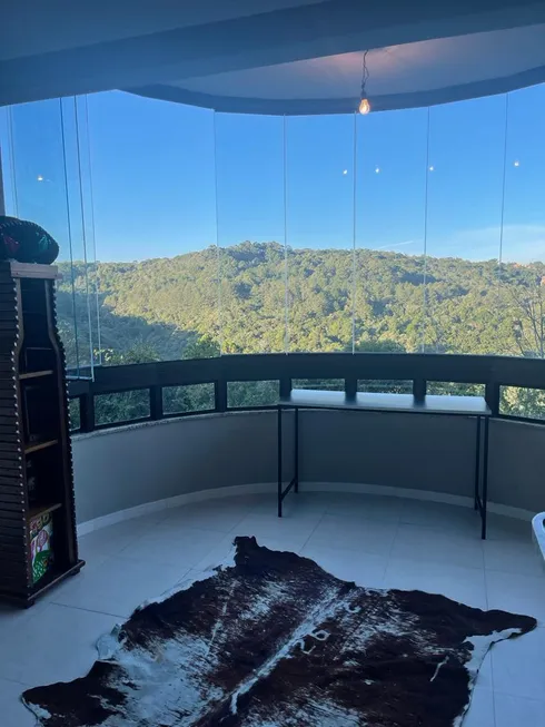 Foto 1 de Apartamento com 3 Quartos à venda, 141m² em Jardim dos Ipes, Gramado