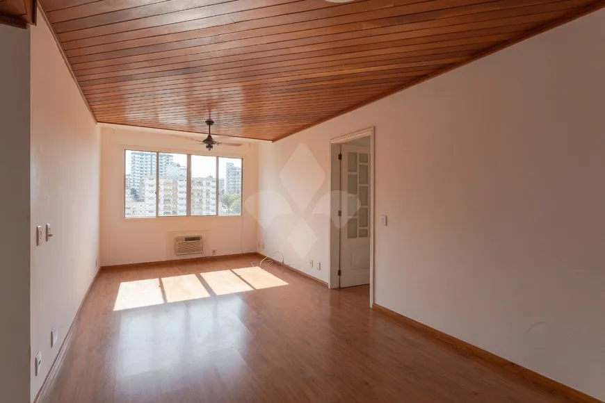 Foto 1 de Apartamento com 3 Quartos à venda, 95m² em Mont' Serrat, Porto Alegre