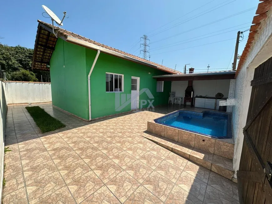 Foto 1 de Casa com 2 Quartos à venda, 65m² em Jardim Jamaica, Itanhaém