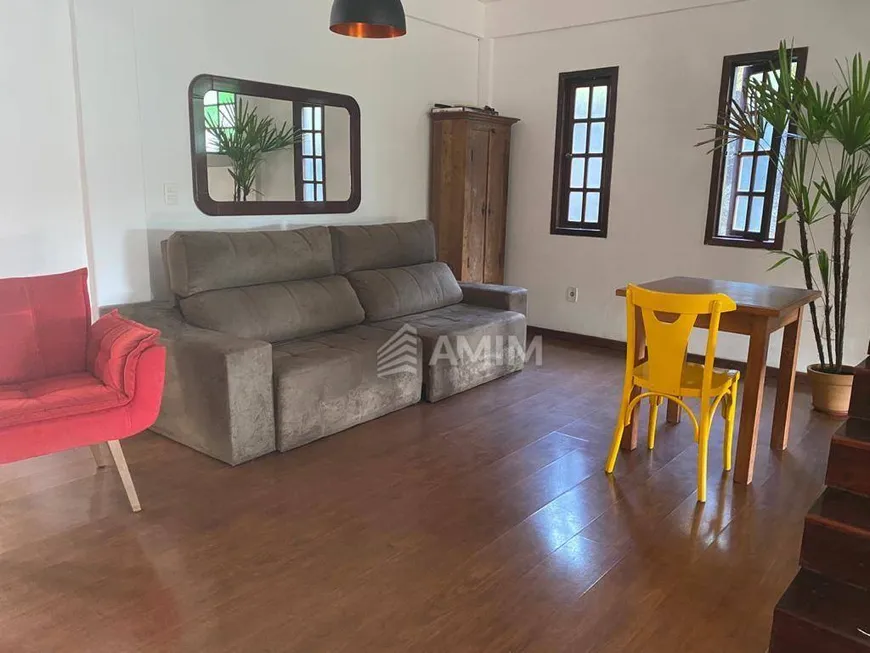 Foto 1 de Casa com 4 Quartos à venda, 193m² em Itaipu, Niterói