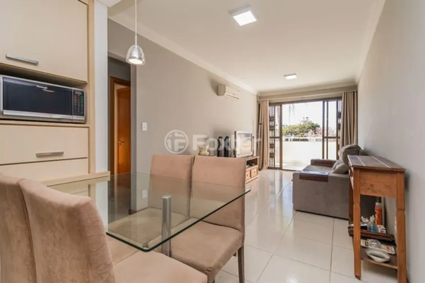 Foto 1 de Apartamento com 2 Quartos à venda, 74m² em Santana, Porto Alegre