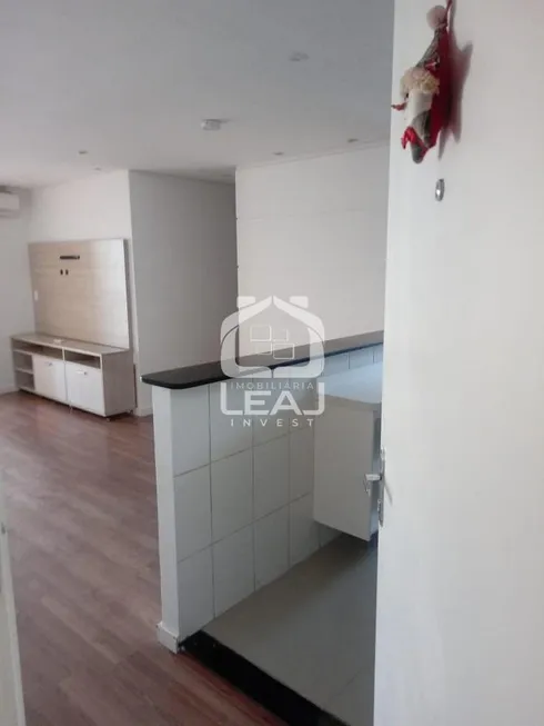 Foto 1 de Apartamento com 3 Quartos à venda, 75m² em Usina Piratininga, São Paulo