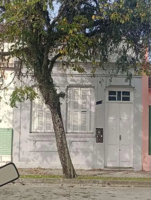 Foto 1 de Casa com 3 Quartos à venda, 86m² em Centro, Pelotas