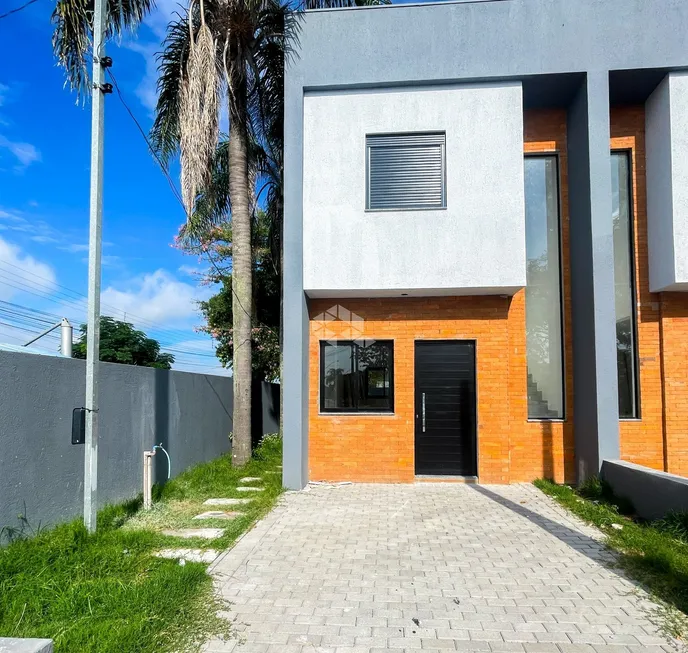 Foto 1 de Casa com 2 Quartos à venda, 75m² em Sans Souci, Eldorado do Sul