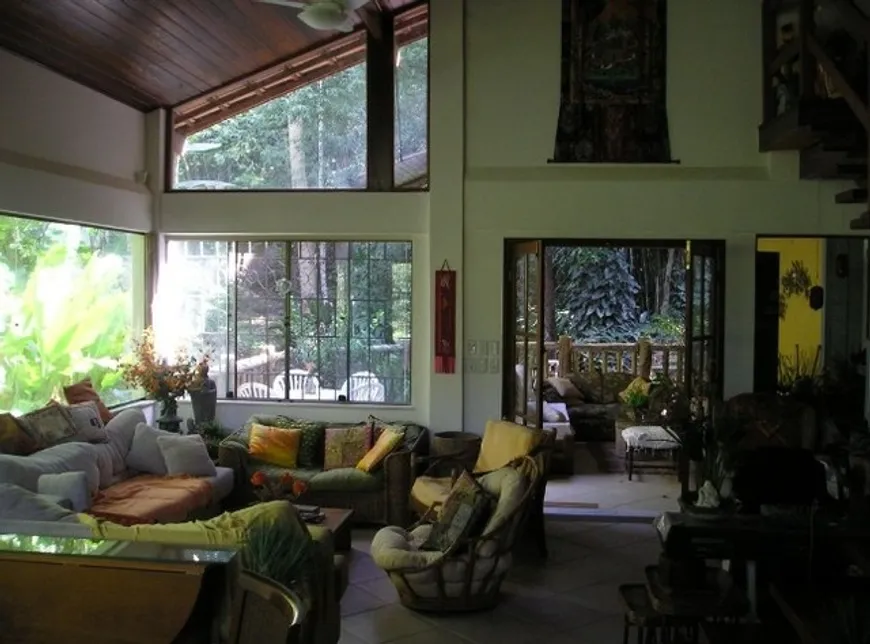 Foto 1 de Casa com 4 Quartos à venda, 270m² em Serra Grande, Niterói