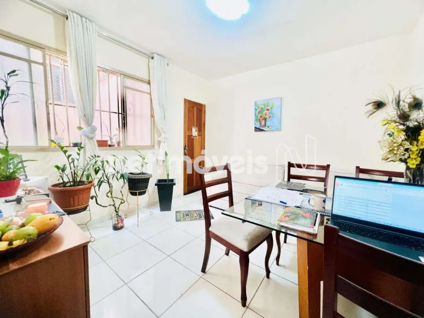 Foto 1 de Apartamento com 2 Quartos à venda, 40m² em Caiçara Adeláide, Belo Horizonte