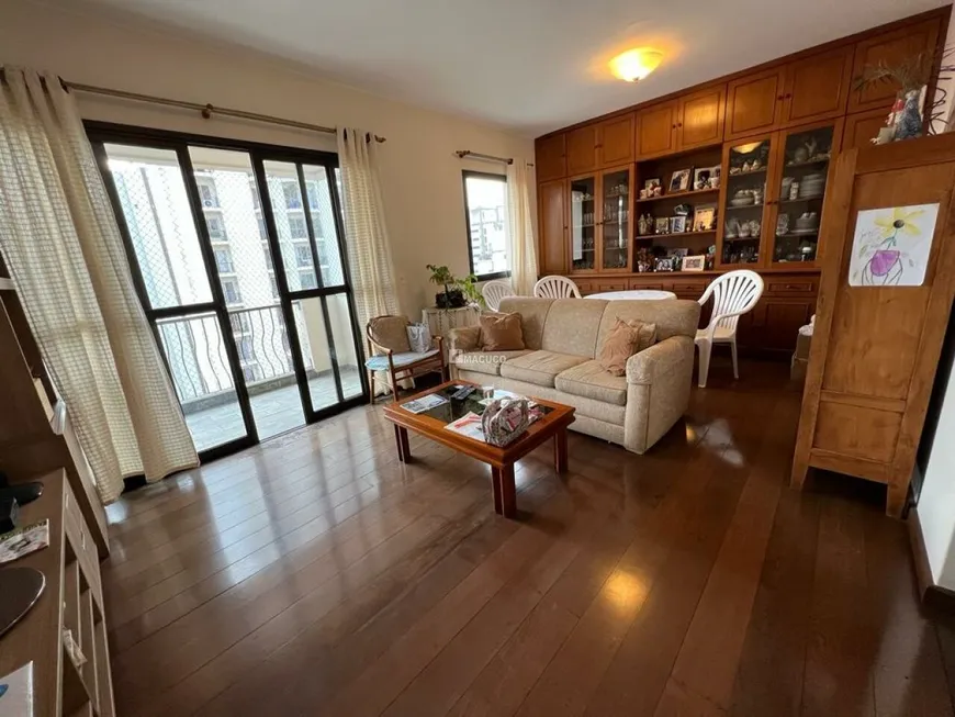 Foto 1 de Apartamento com 4 Quartos à venda, 130m² em Moema, São Paulo