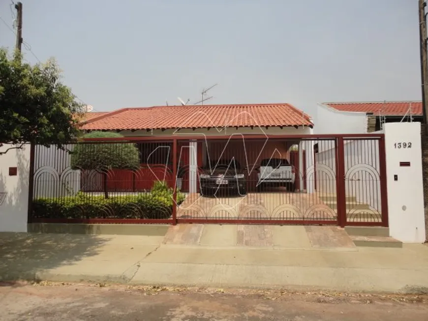 Foto 1 de Casa com 3 Quartos à venda, 216m² em Jardim Eliana, Araraquara