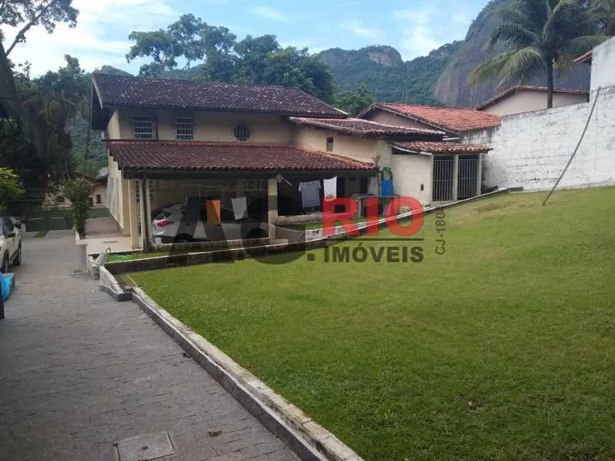 Foto 1 de Casa com 4 Quartos à venda, 325m² em Taquara, Rio de Janeiro