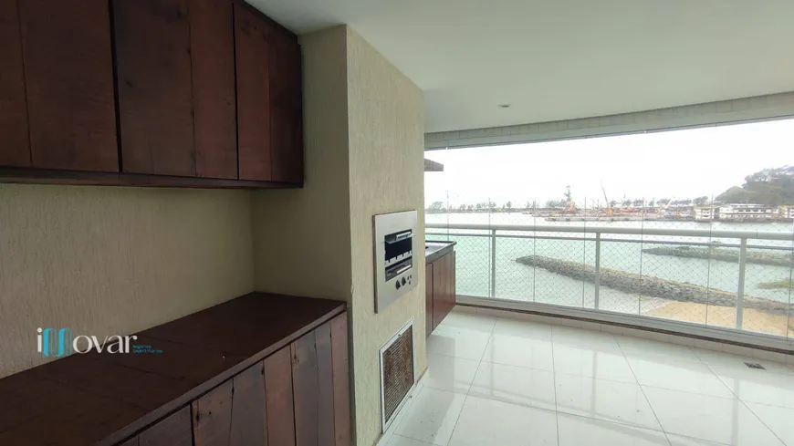 Foto 1 de Apartamento com 3 Quartos à venda, 105m² em Imbetiba, Macaé