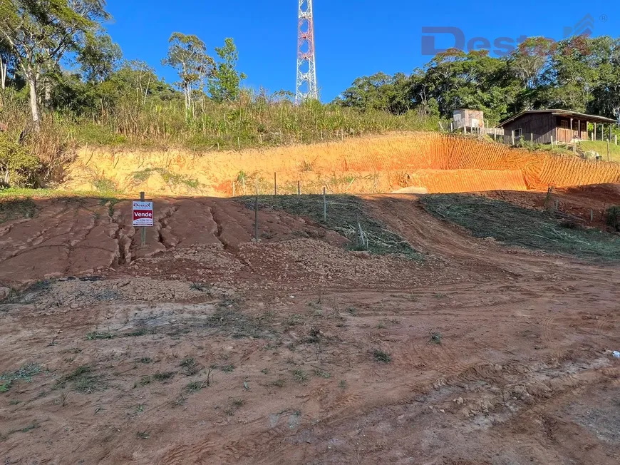 Foto 1 de Lote/Terreno à venda, 450m² em Santa Teresa, São Pedro de Alcântara