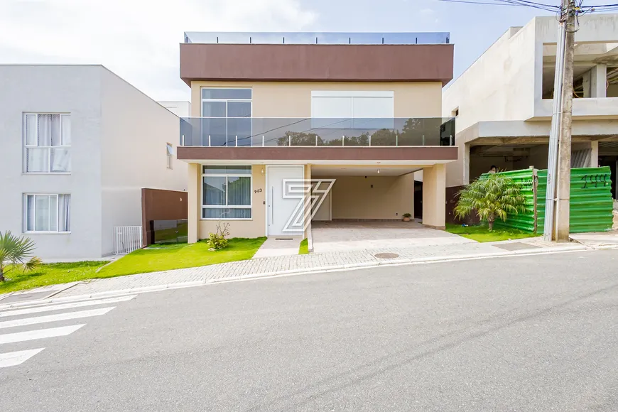 Foto 1 de Casa de Condomínio com 4 Quartos à venda, 323m² em São Braz, Curitiba
