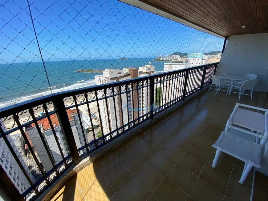 Foto 1 de Apartamento com 3 Quartos à venda, 172m² em Praia das Pitangueiras, Guarujá