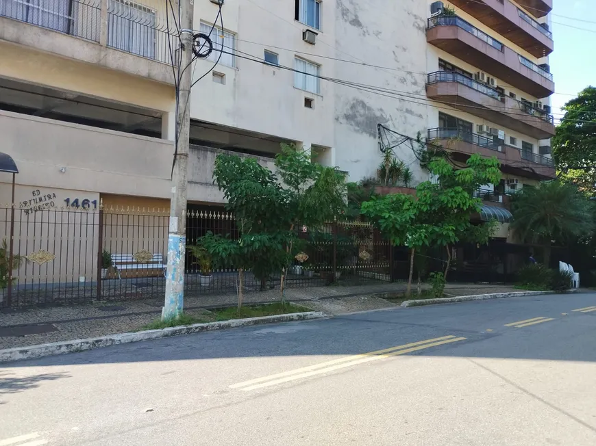 Foto 1 de Apartamento com 2 Quartos para alugar, 60m² em Centro, São Gonçalo