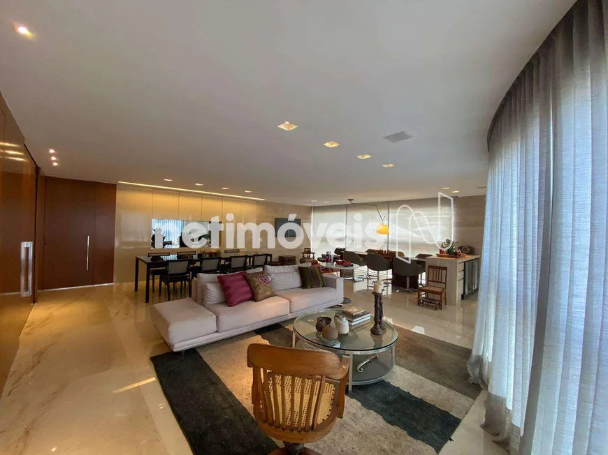 Foto 1 de Apartamento com 4 Quartos à venda, 244m² em Serra, Belo Horizonte