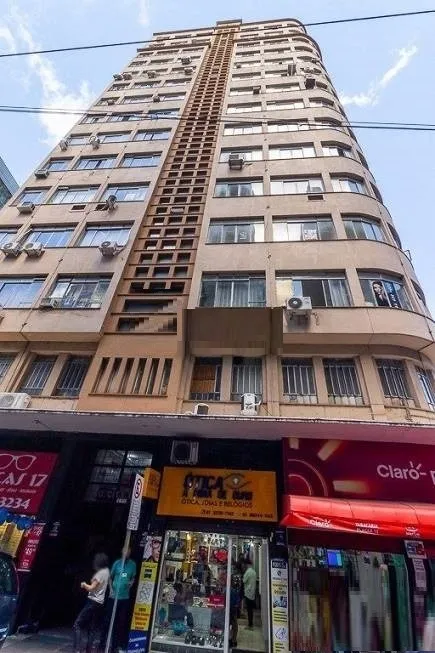 Foto 1 de Sala Comercial com 1 Quarto para venda ou aluguel, 77m² em Centro Histórico, Porto Alegre