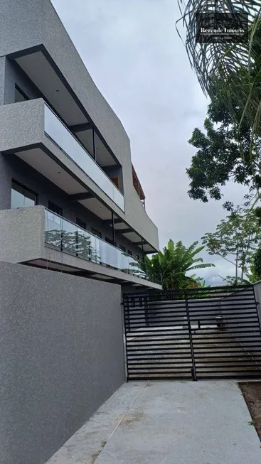 Foto 1 de Apartamento com 2 Quartos à venda, 37m² em Vila dos Comerciários, Paranaguá