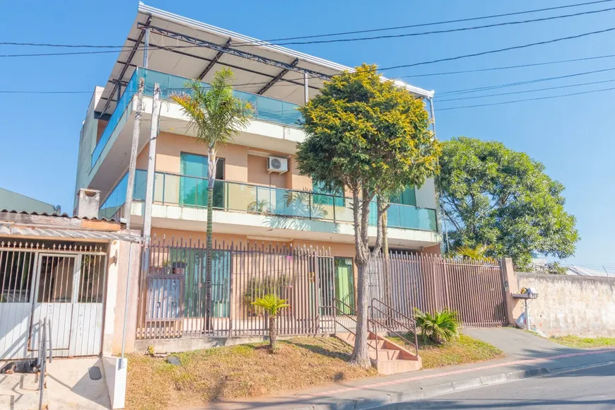 Foto 1 de Sobrado com 4 Quartos à venda, 394m² em Vila Sao Cristovao, Piraquara