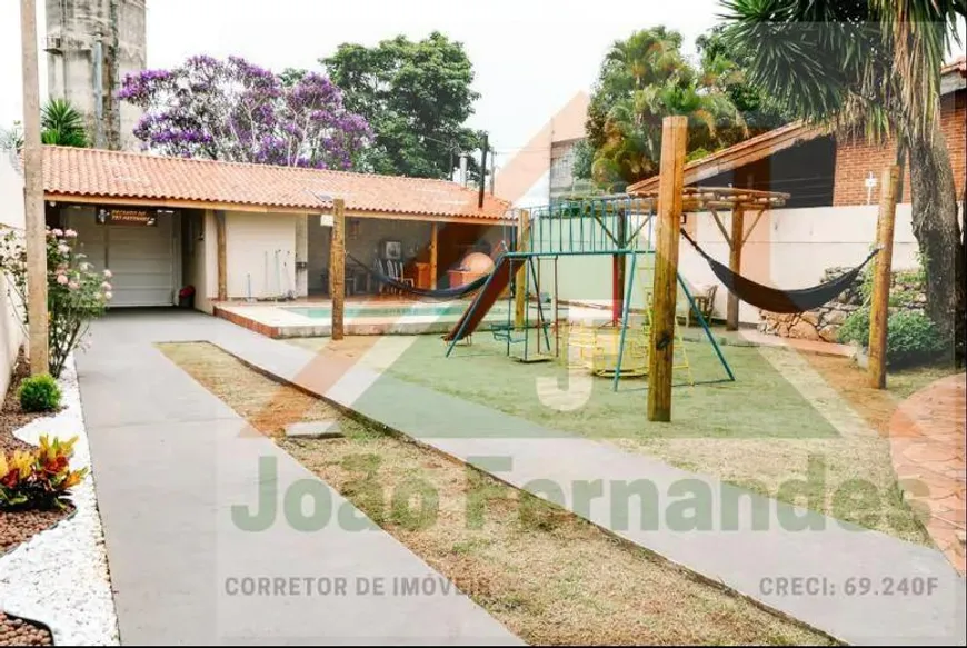 Foto 1 de Fazenda/Sítio com 2 Quartos à venda, 360m² em Jardim das Cerejeiras, Atibaia