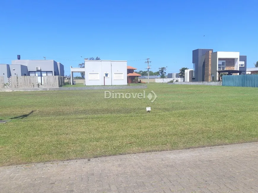 Foto 1 de Lote/Terreno à venda, 368m² em Centro, Capão da Canoa