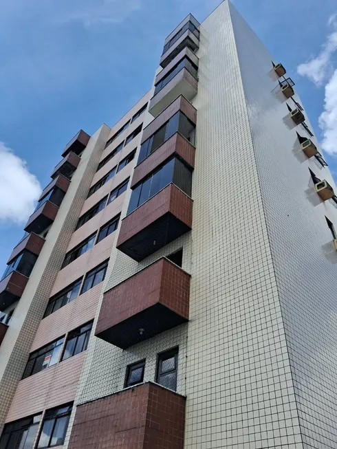 Foto 1 de Apartamento com 3 Quartos à venda, 107m² em Lagoa Nova, Natal