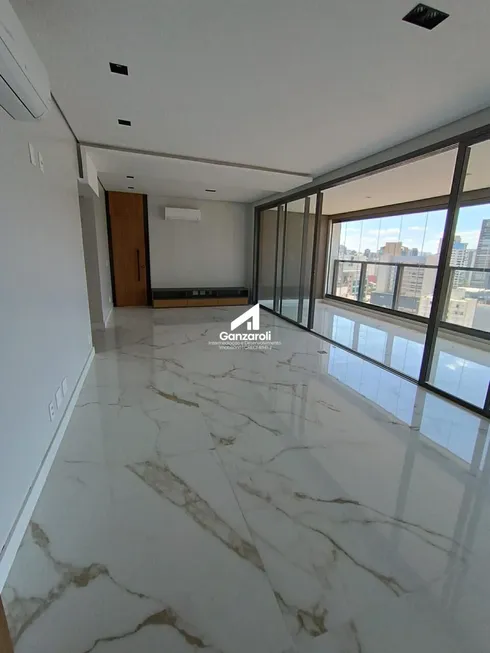 Foto 1 de Apartamento com 3 Quartos para alugar, 154m² em Vila Nova Conceição, São Paulo