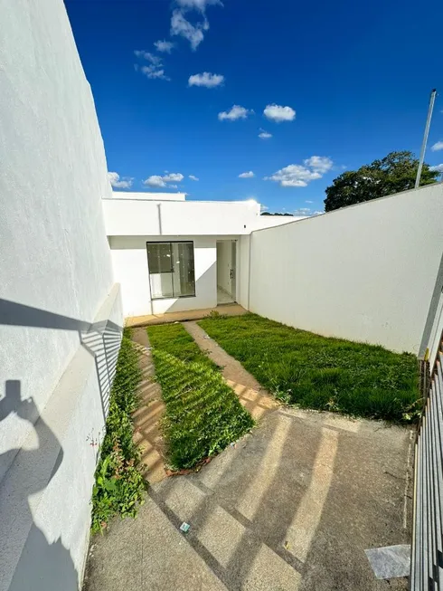 Foto 1 de Casa com 3 Quartos à venda, 120m² em Centro, São José da Lapa